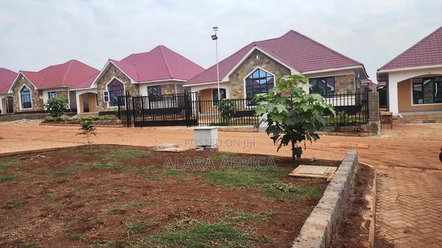3bdrm Bungalow in Seatle Court, Mangu for sale