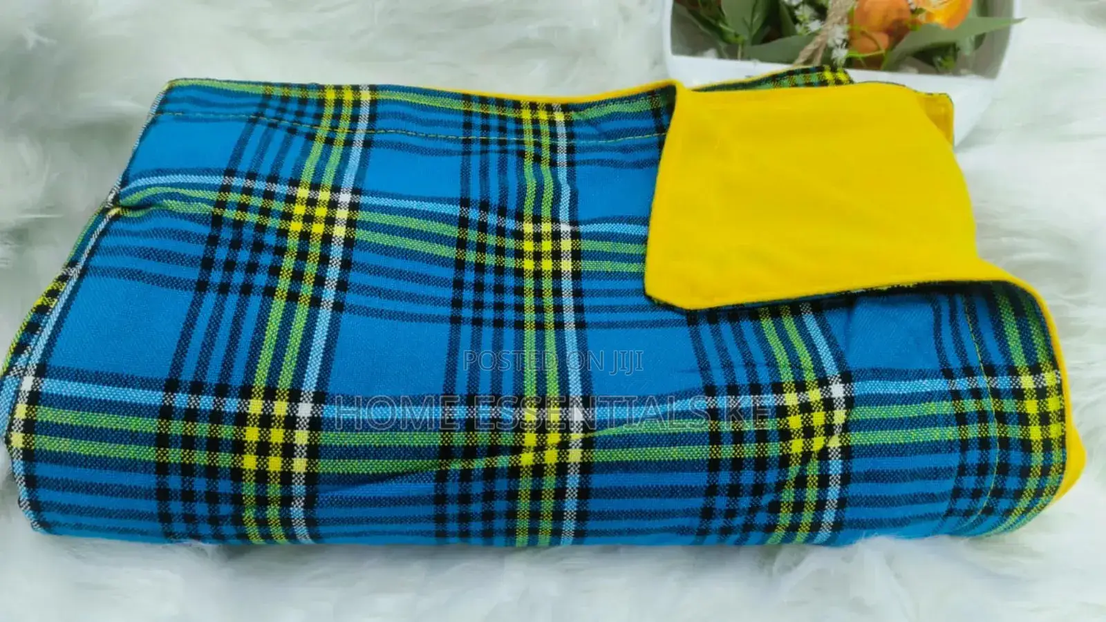 Quality Masaai Fleece Blanket* 
150cm by 205 Cm