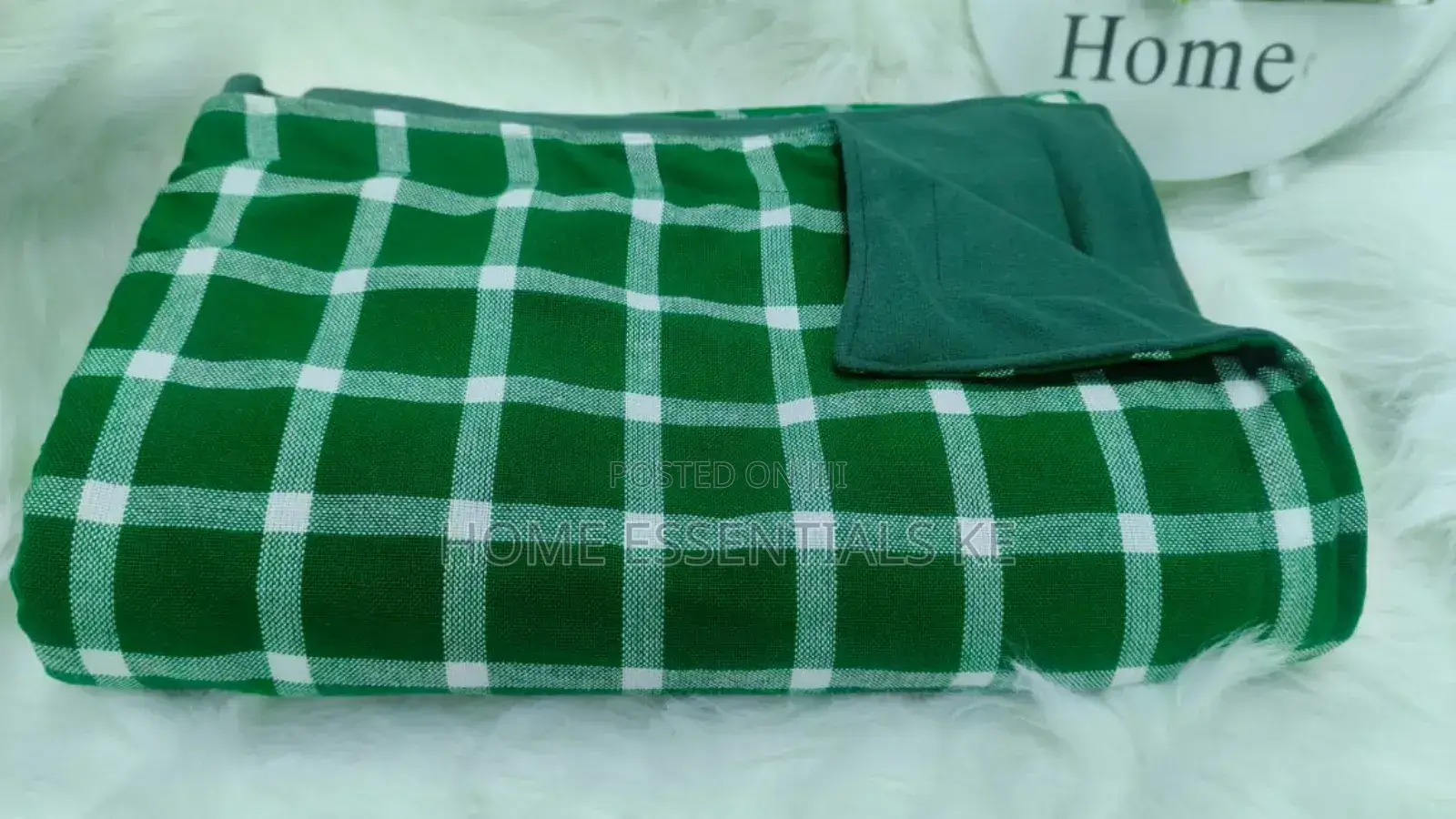Quality Masaai Fleece Blanket* 
150cm by 205 Cm