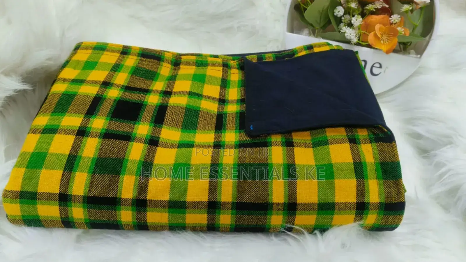 Quality Masaai Fleece Blanket* 
150cm by 205 Cm