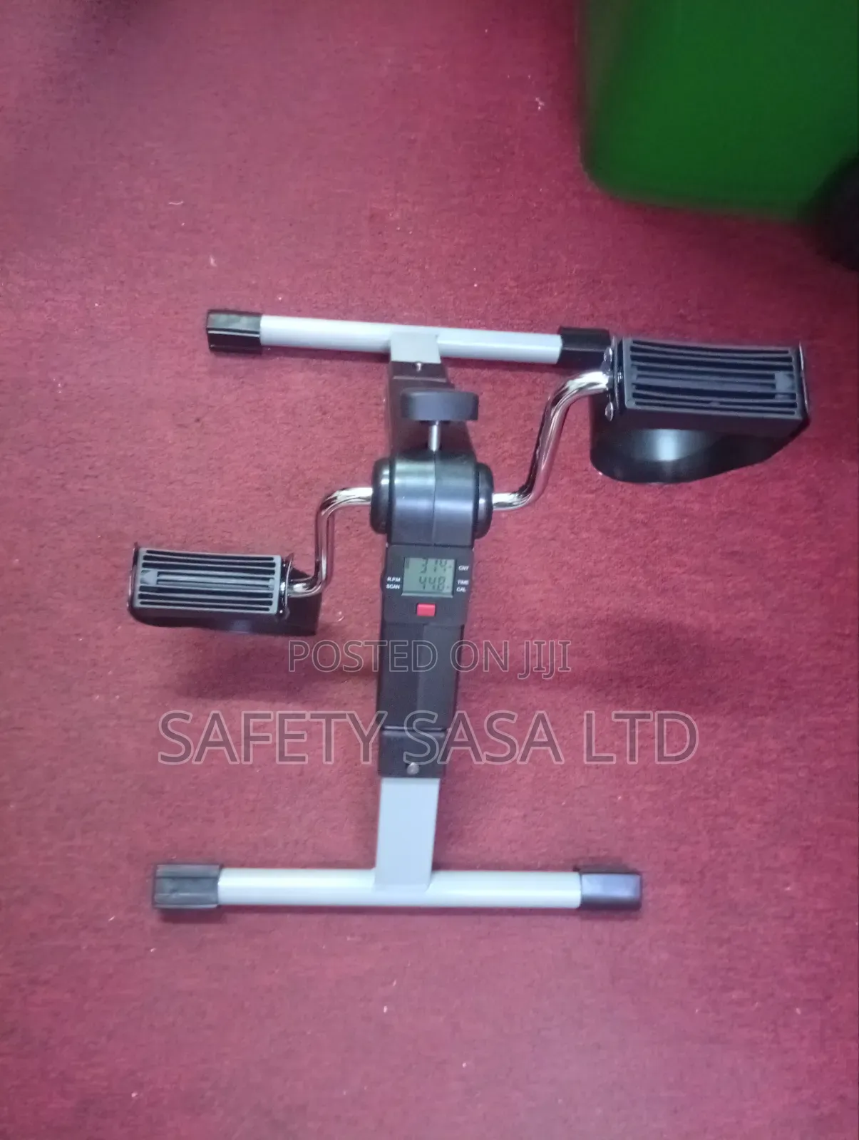 Foldable Pedal Exerciser.