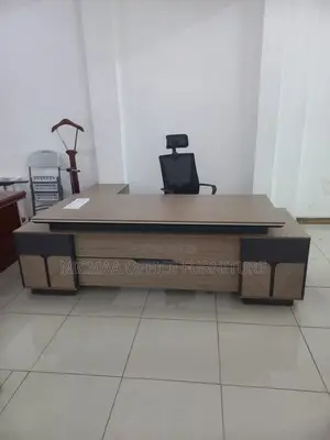 2.4m Advanced Brown Modern Desk