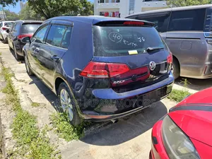Volkswagen Golf TSI SE FWD 2018 Blue
