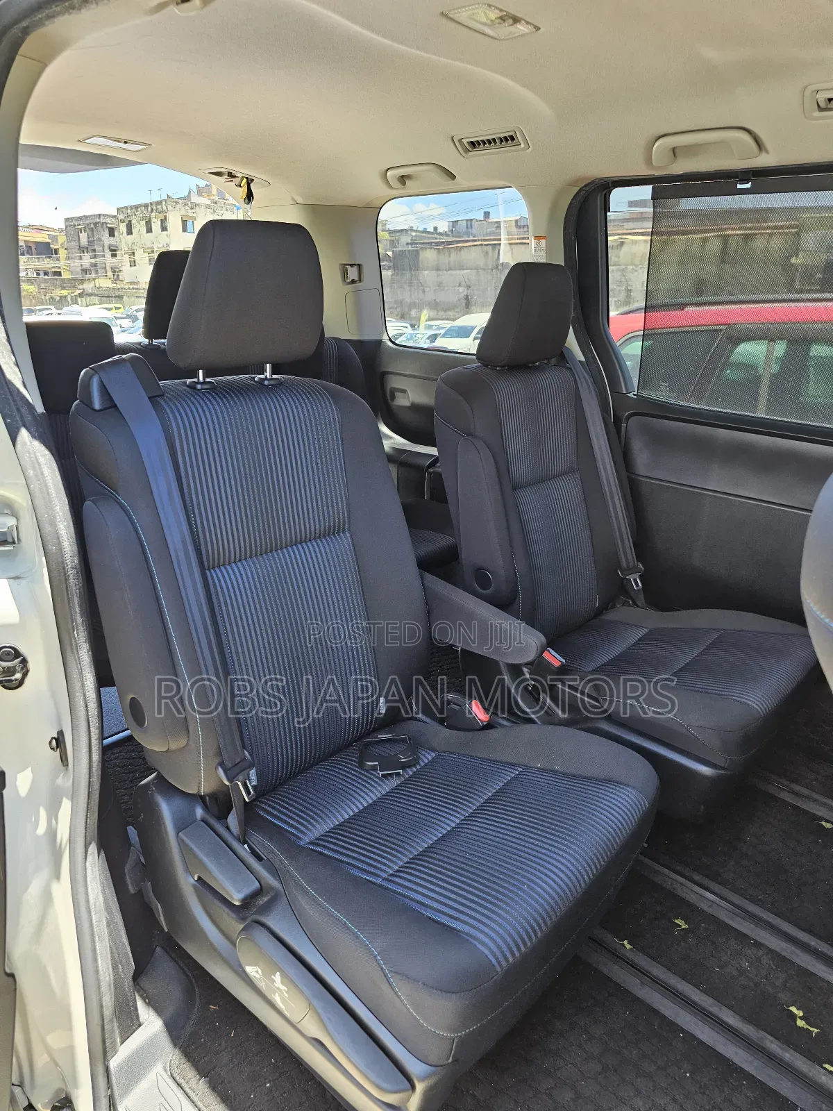 Toyota Voxy 2018 White