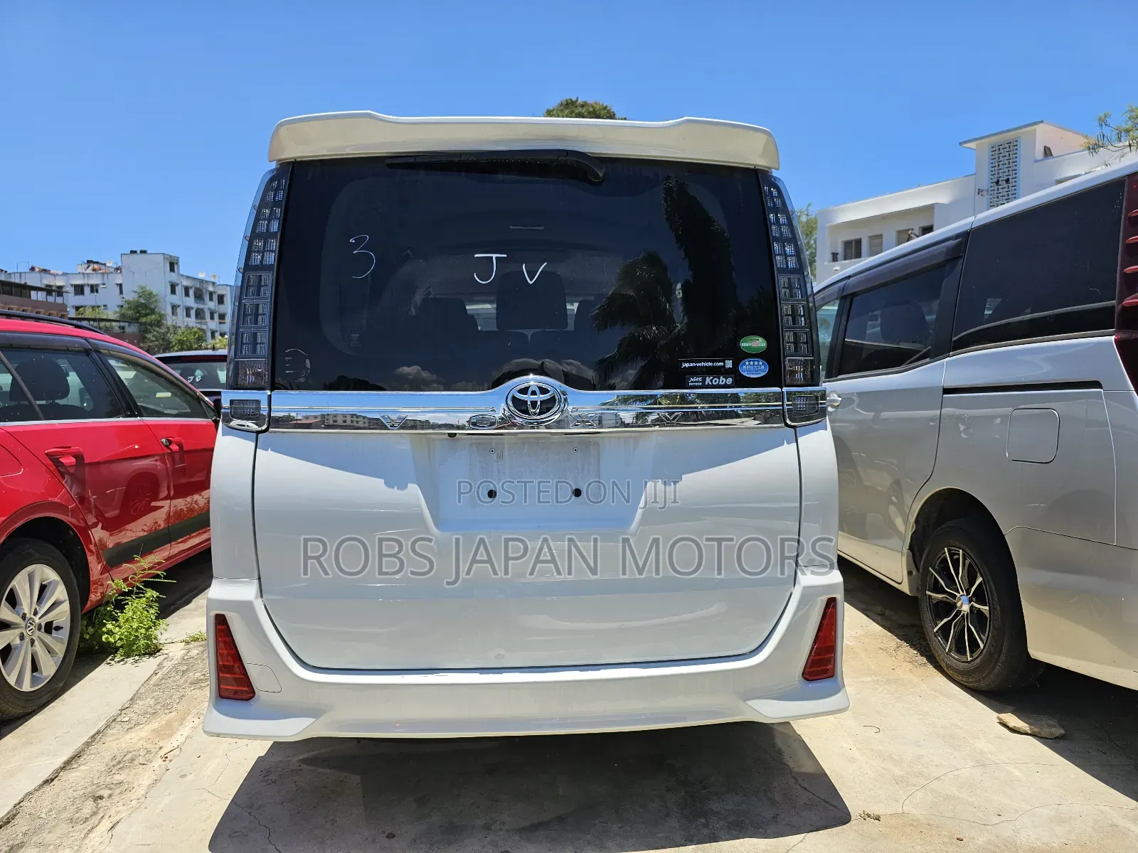Toyota Voxy 2018 White