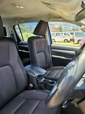Toyota Hilux Revo Double Cab Deisel 2.8 AWD 2018 Blue