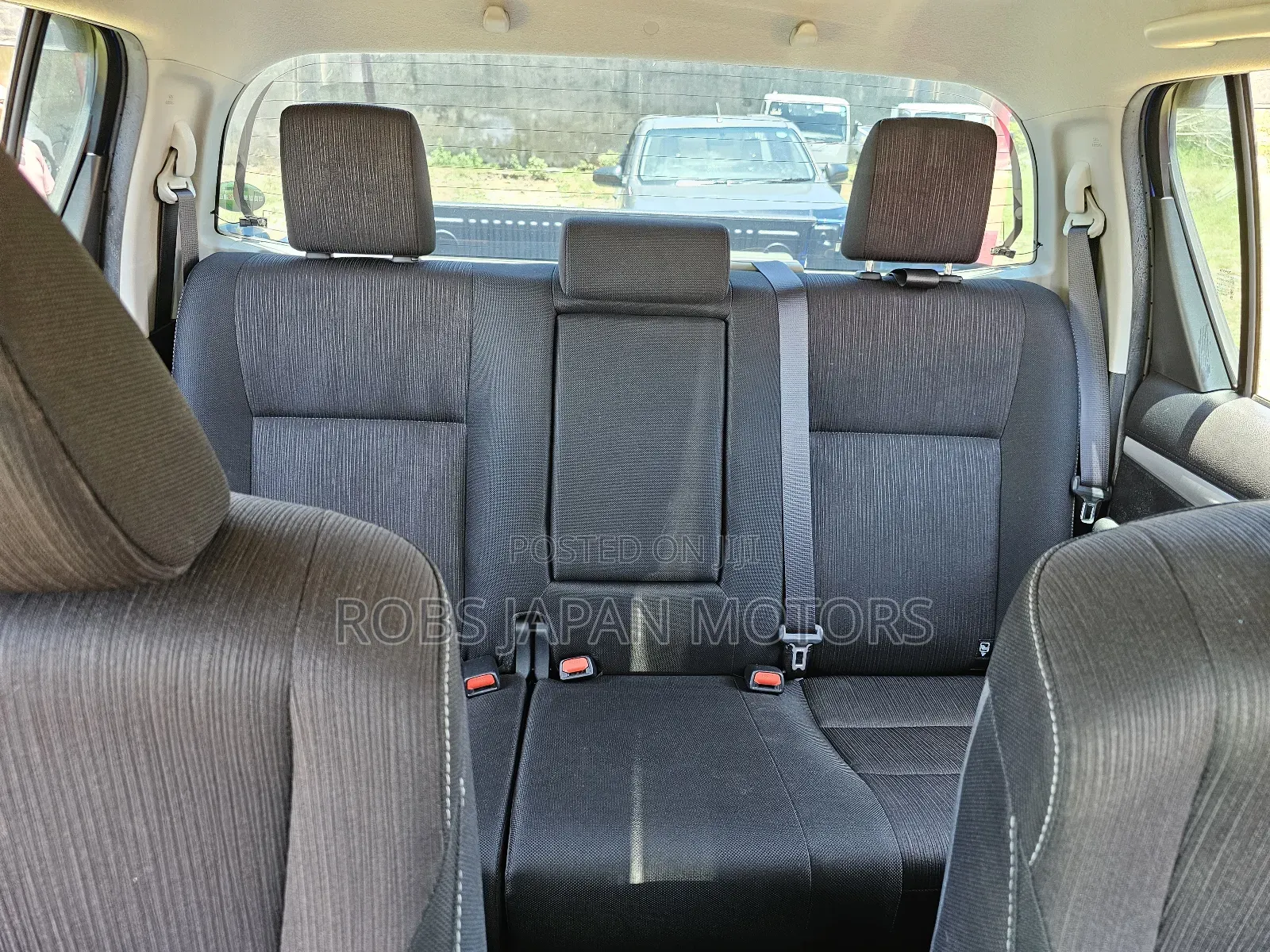 Toyota Hilux Revo Double Cab Deisel 2.8 AWD 2018 Blue
