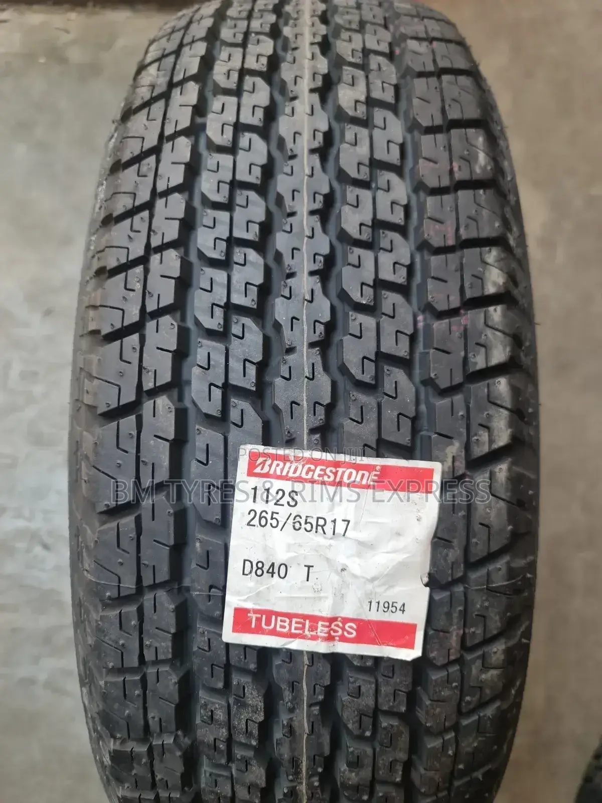 265 /65 R17 Bringstone Tyres (Highway Terrrain) Japan.