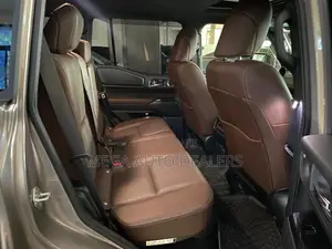 Toyota Land Cruiser Prado 2022