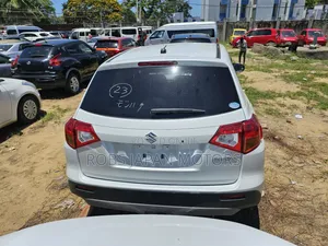 Suzuki Escudo 2017 Pearl