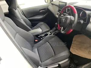 Toyota Corolla 2018 White