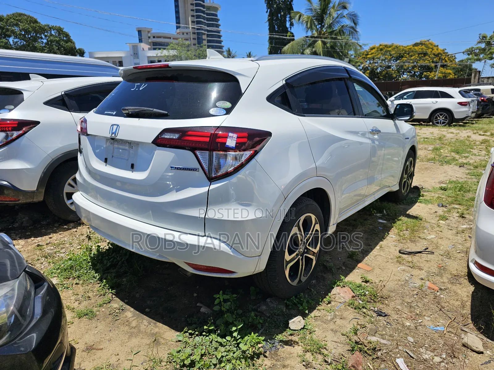 Honda Vezel 1.5 Hybrid 2WD 2018 Pearl