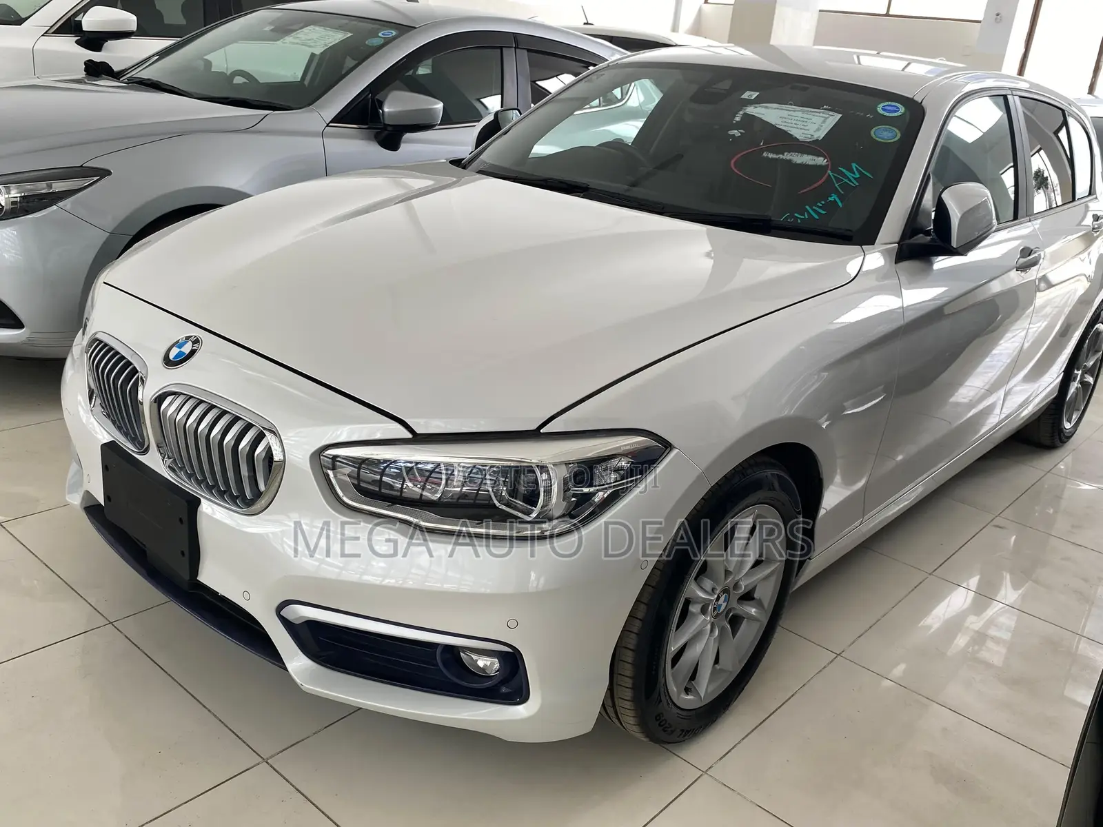BMW 118i 2018 White