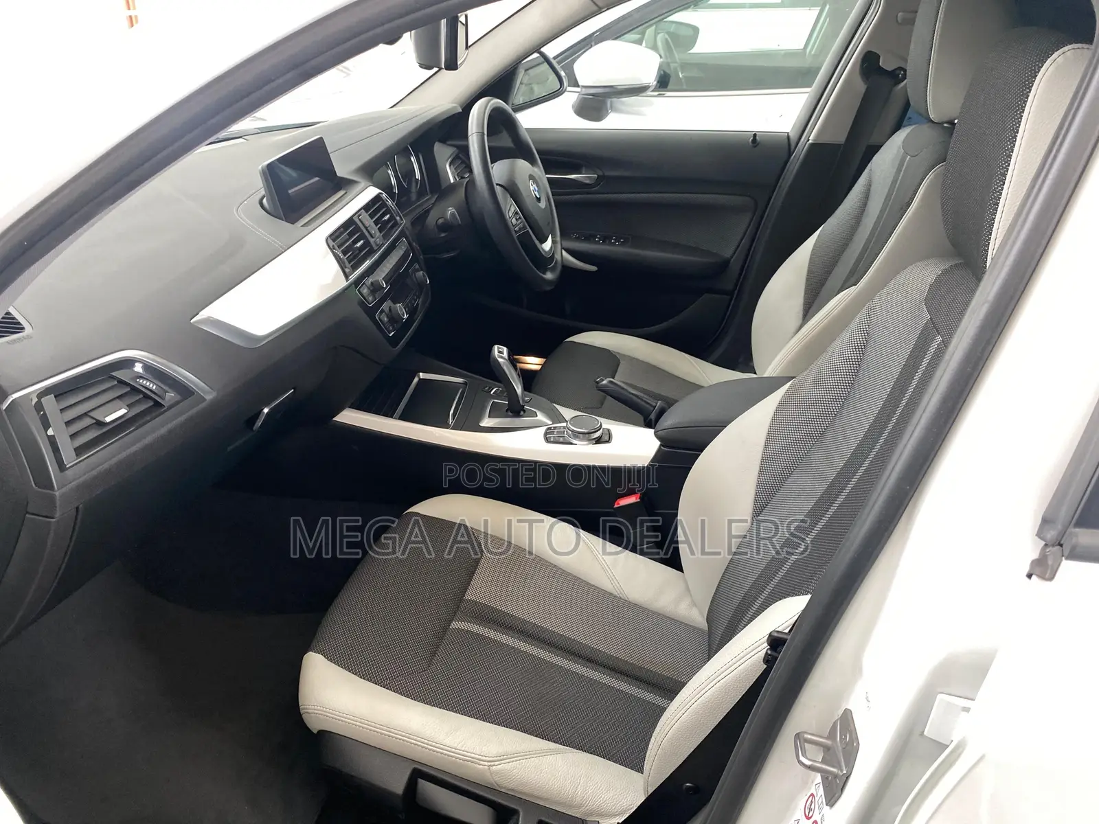 BMW 118i 2018 White