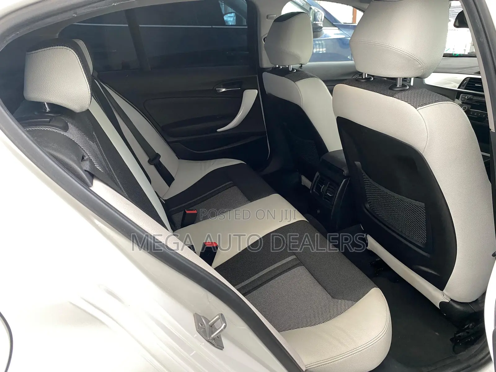 BMW 118i 2018 White