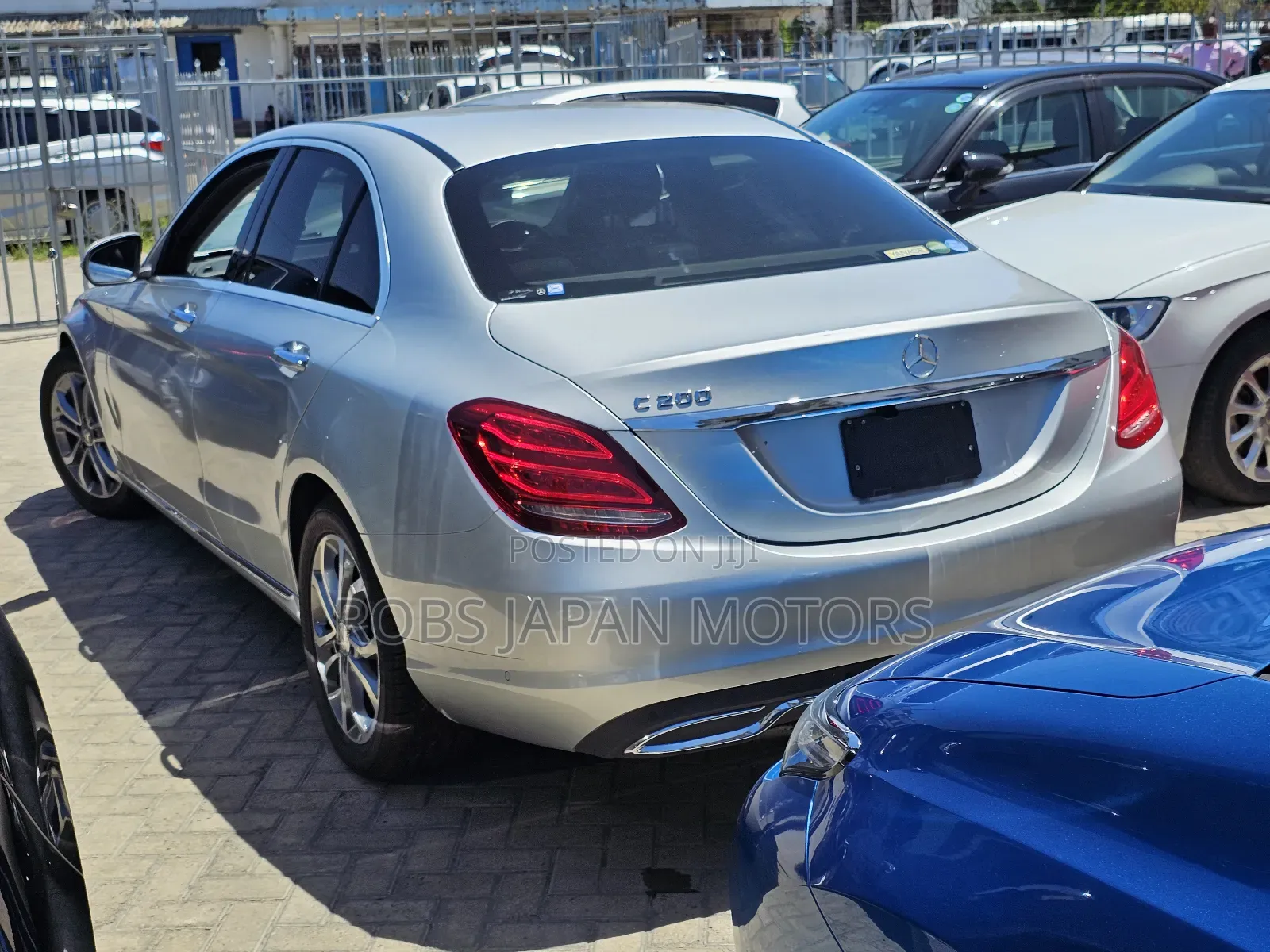 Mercedes-Benz C200 2018 Gray