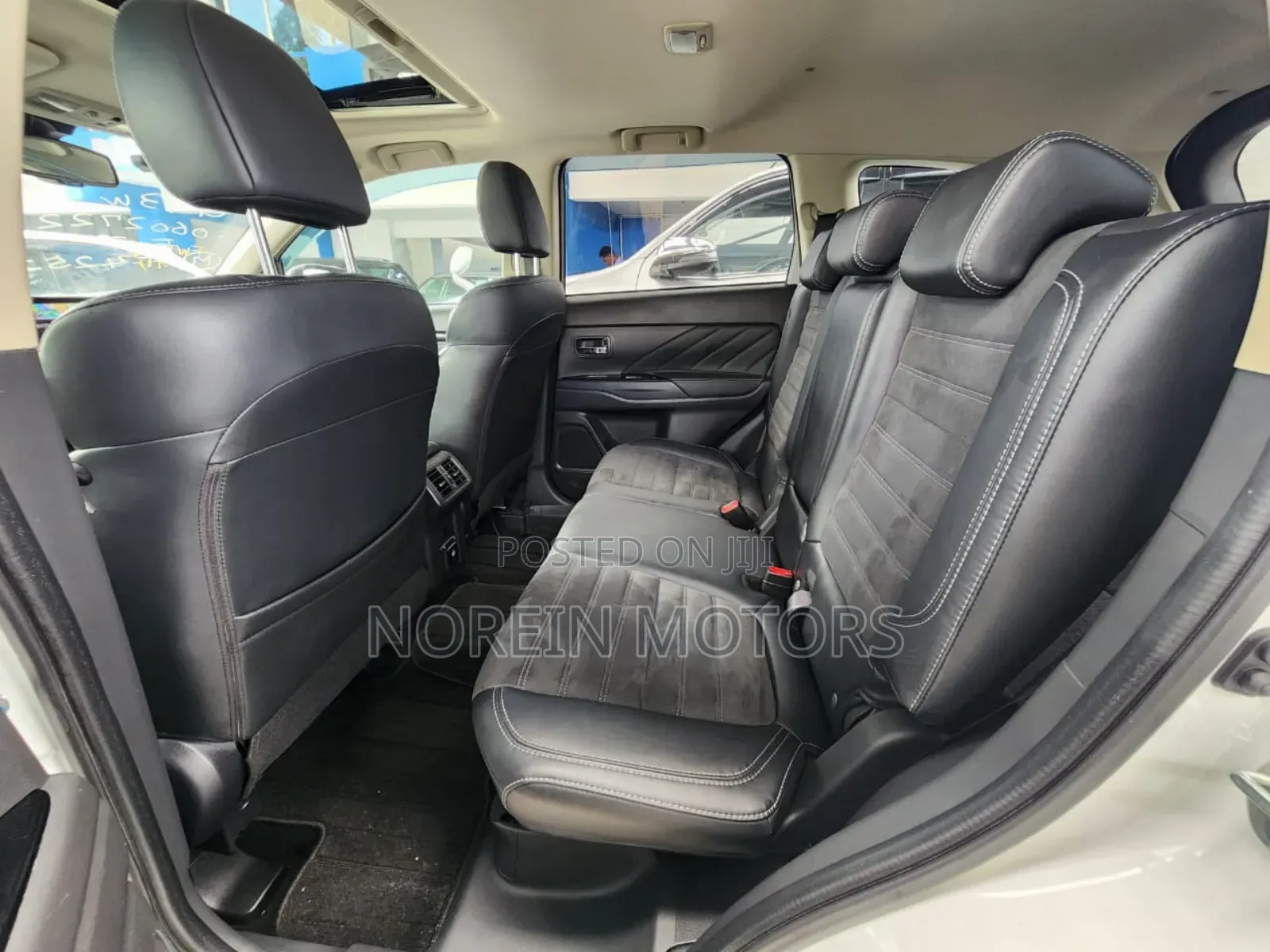 Mitsubishi Outlander 2019 White