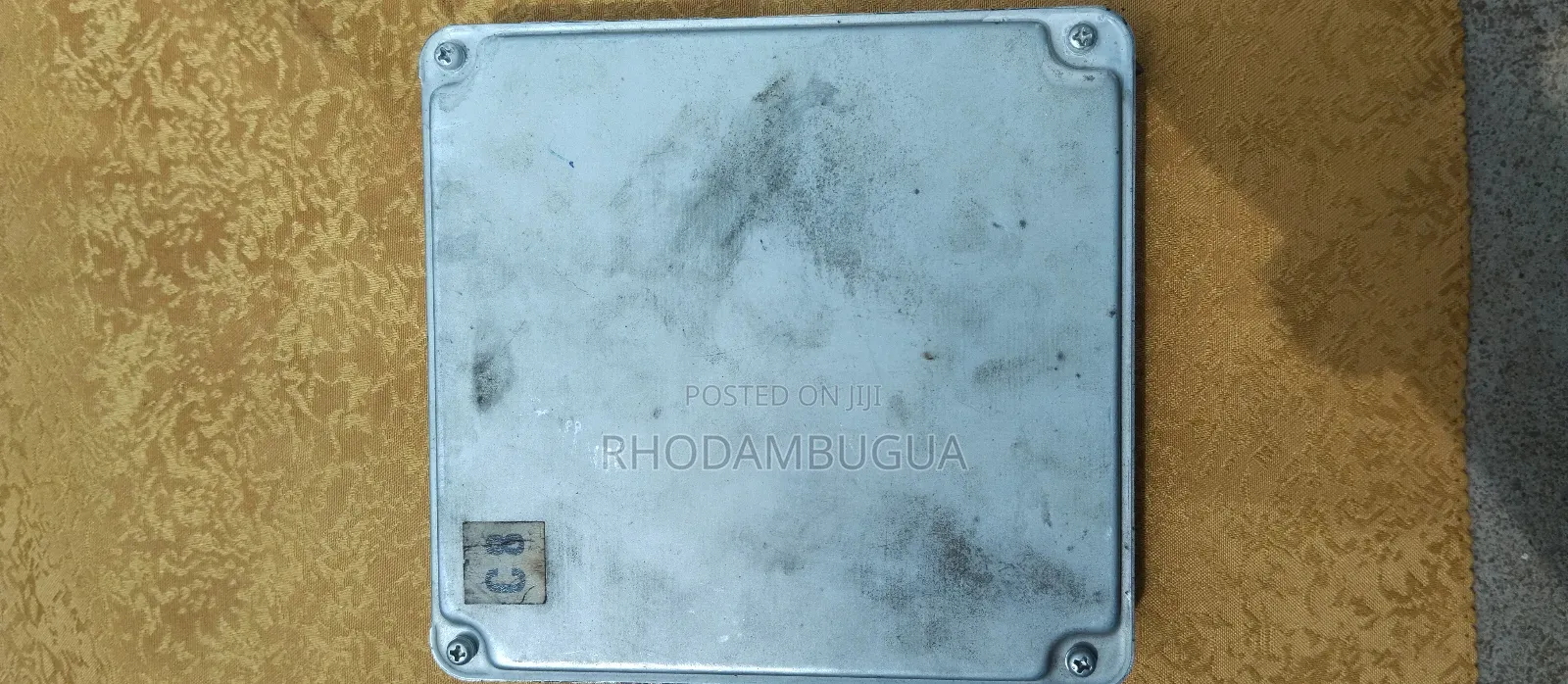 Toyota Hiace Engine Computer 89661-26doo