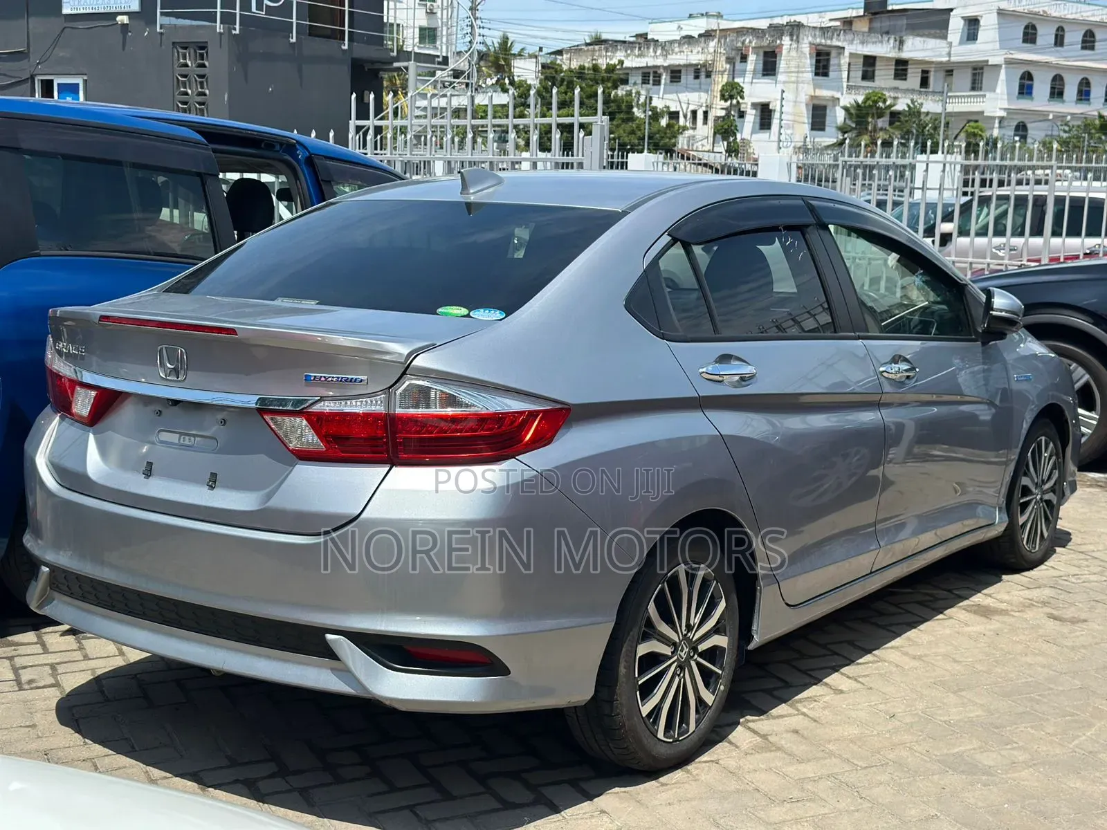 Honda Jade 2018 Gray