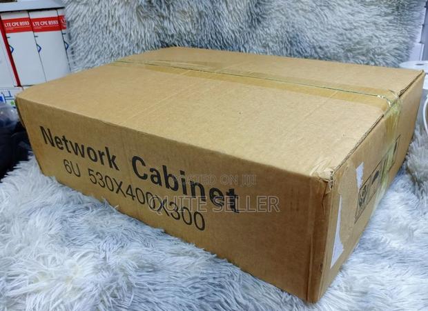 530*300*400 6u Networking Cabinet, CCTV Cabinet Outdoor
