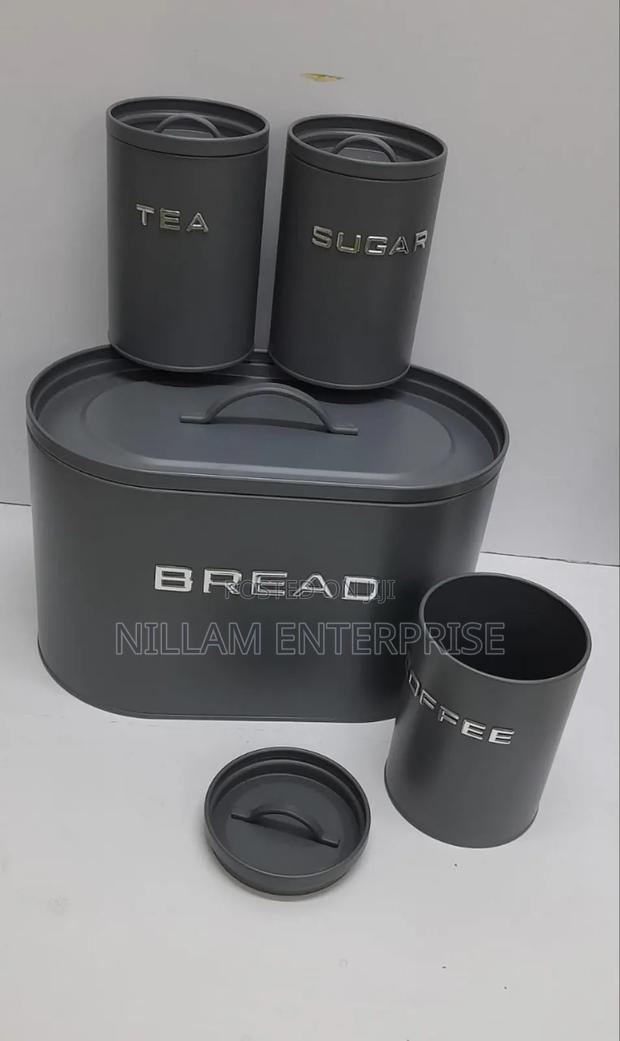 Unique and Elegant Bread Storage Bin With 3pcs Canisters - thumbnail 4