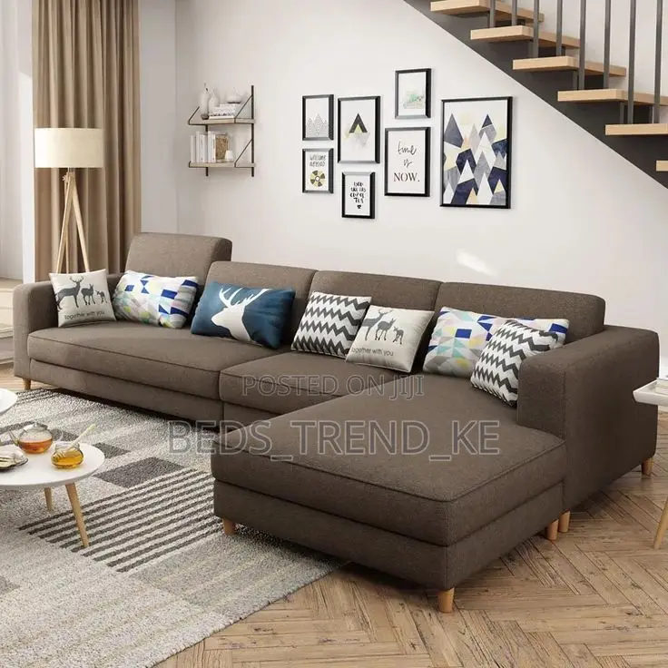 High-Scale 6 Seater L Sofa With a Puff