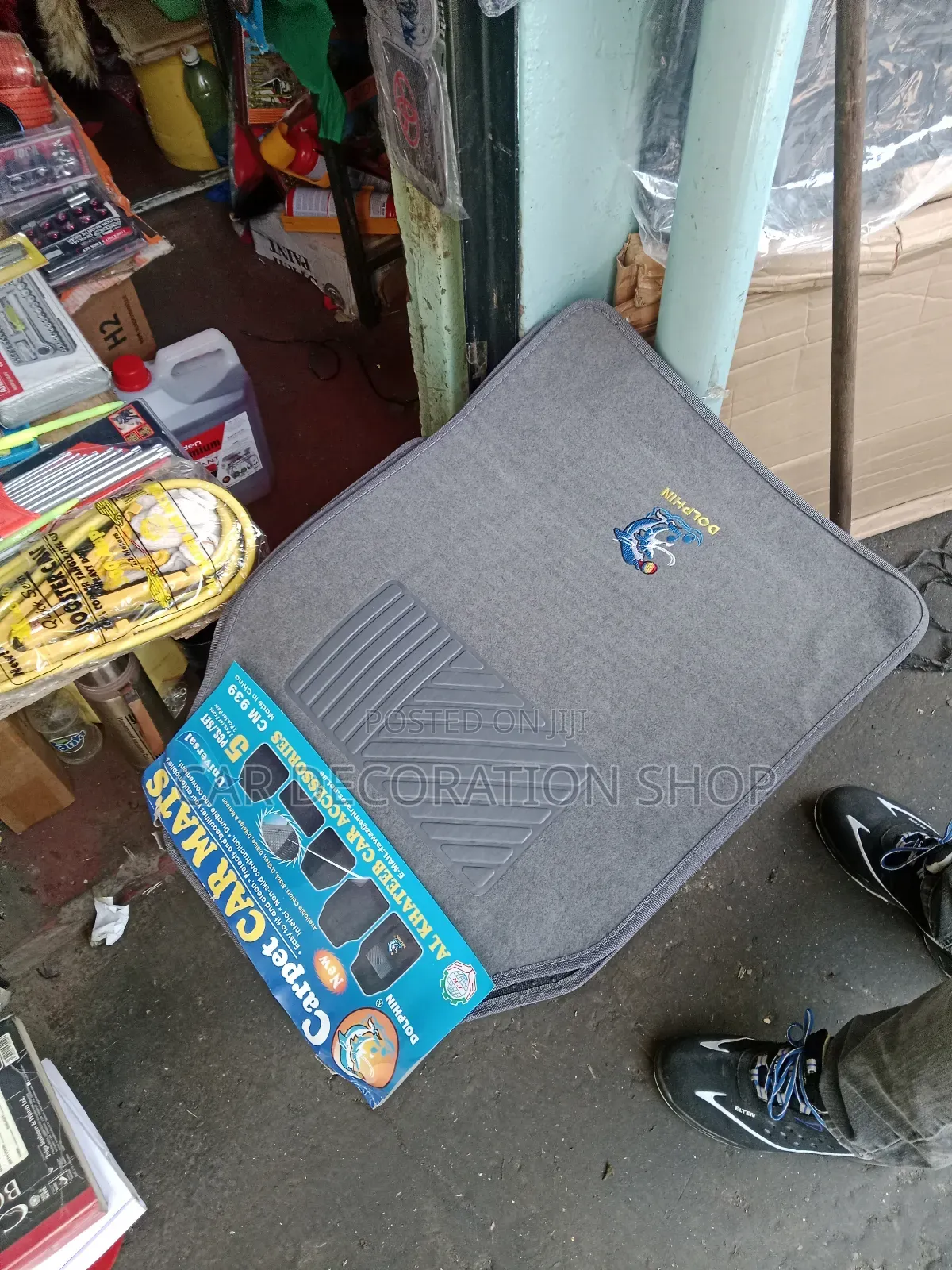 Woolen Car Carpet Grey Mats Universal Fit for 5 Seater Cars