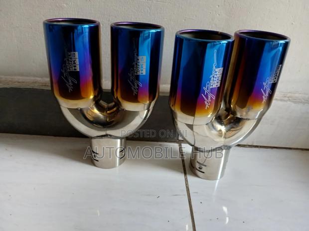 HKS Blue Silver Exhaust Muffler Tips in Cars