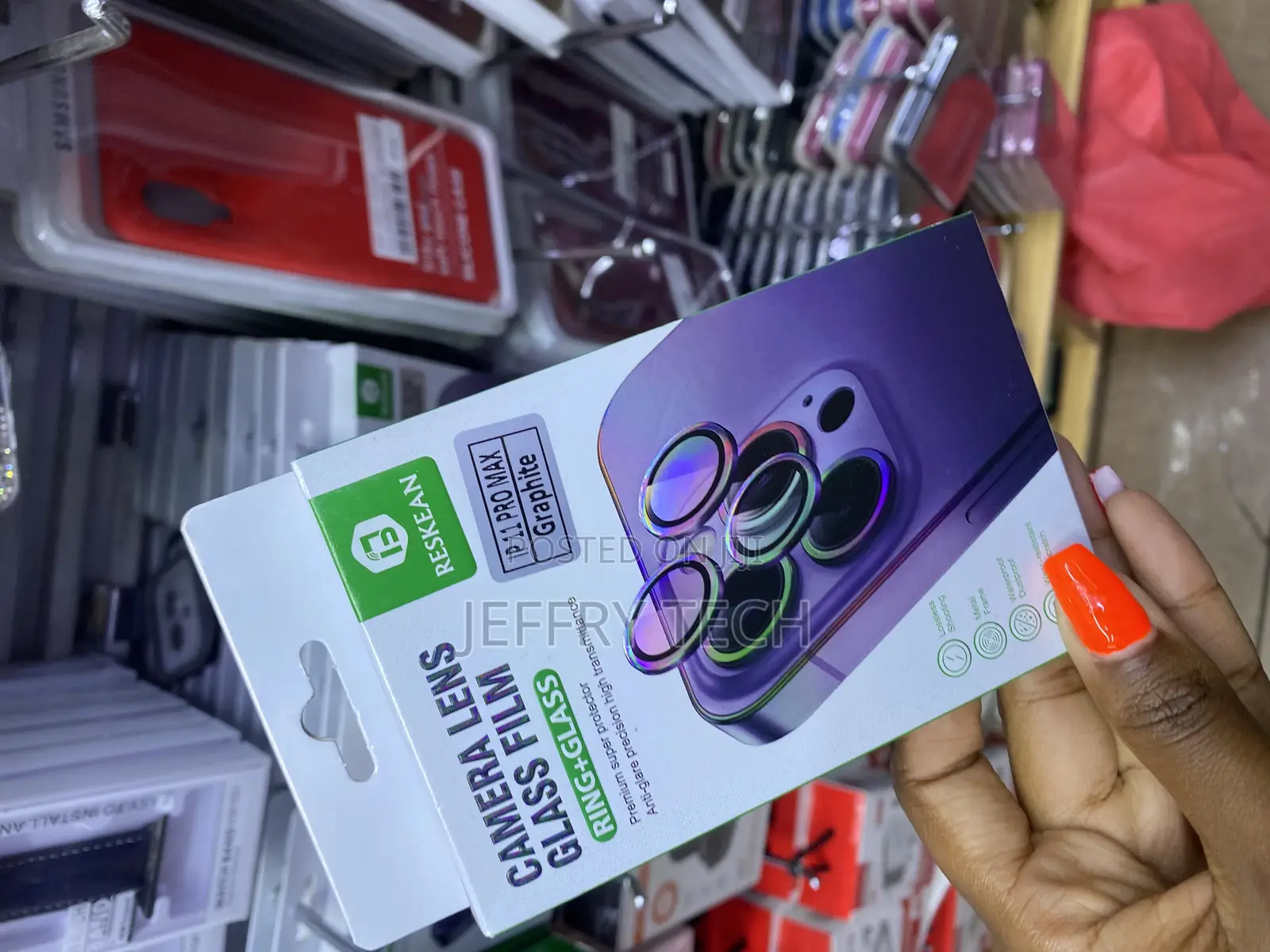 Elef iPhone 11 Pro Max Metallic Camera Ring Lens Protector
