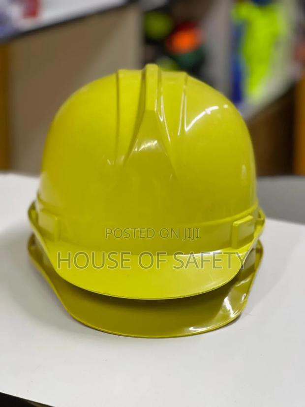 Plain Helmets - thumbnail 2