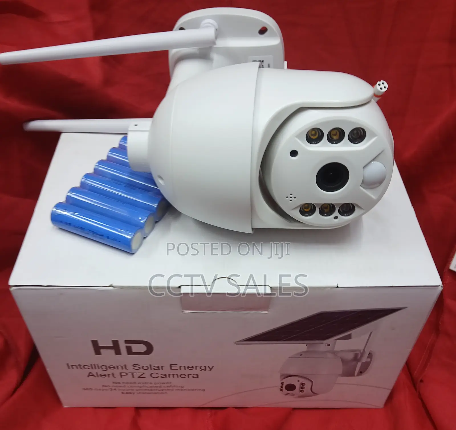 Wifi Ubox Solar Powered Simple Installation PTZ CCTV Camera With Audio