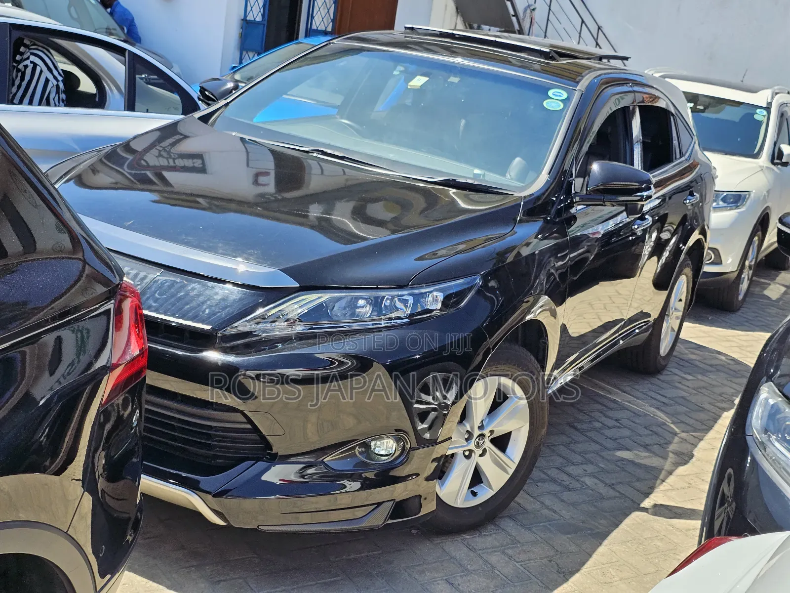Toyota Harrier 2.0 4WD 2018 Matt Black