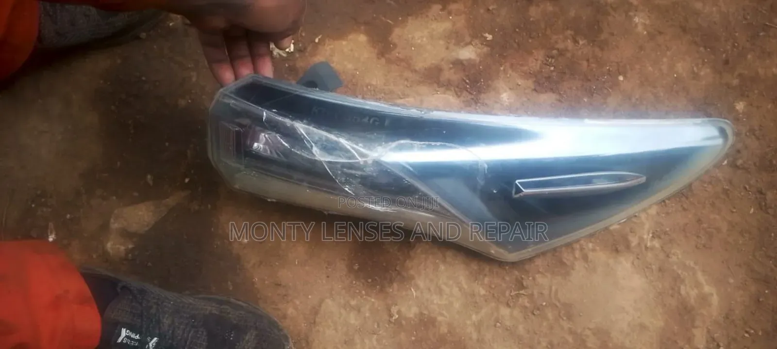 Range Rover /Ford Ranger Tail Light /Harrier New Shape