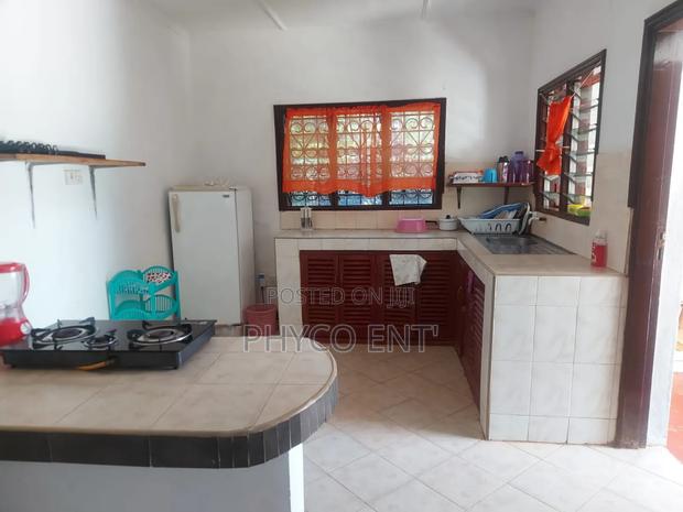 2bdrm Bungalow in Kikambala for sale - thumbnail 4