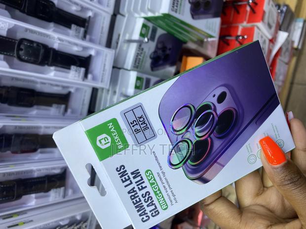 Pelican Camera Ring Metal Lens Protector for iPhone 15-Black - thumbnail 3