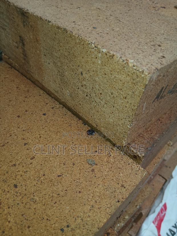 Heat Resistant Bricks (Fire Bricks)