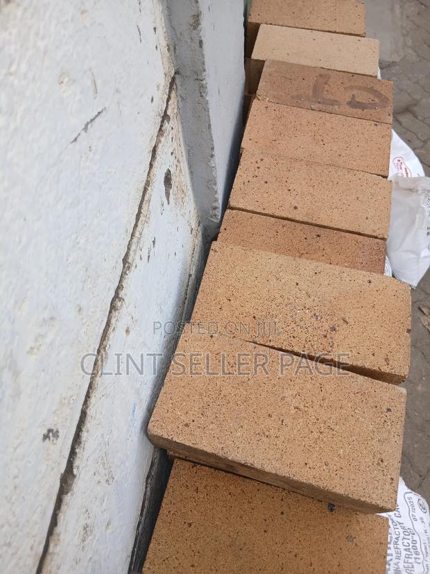 Heat Resistant Bricks (Fire Bricks) - thumbnail 3