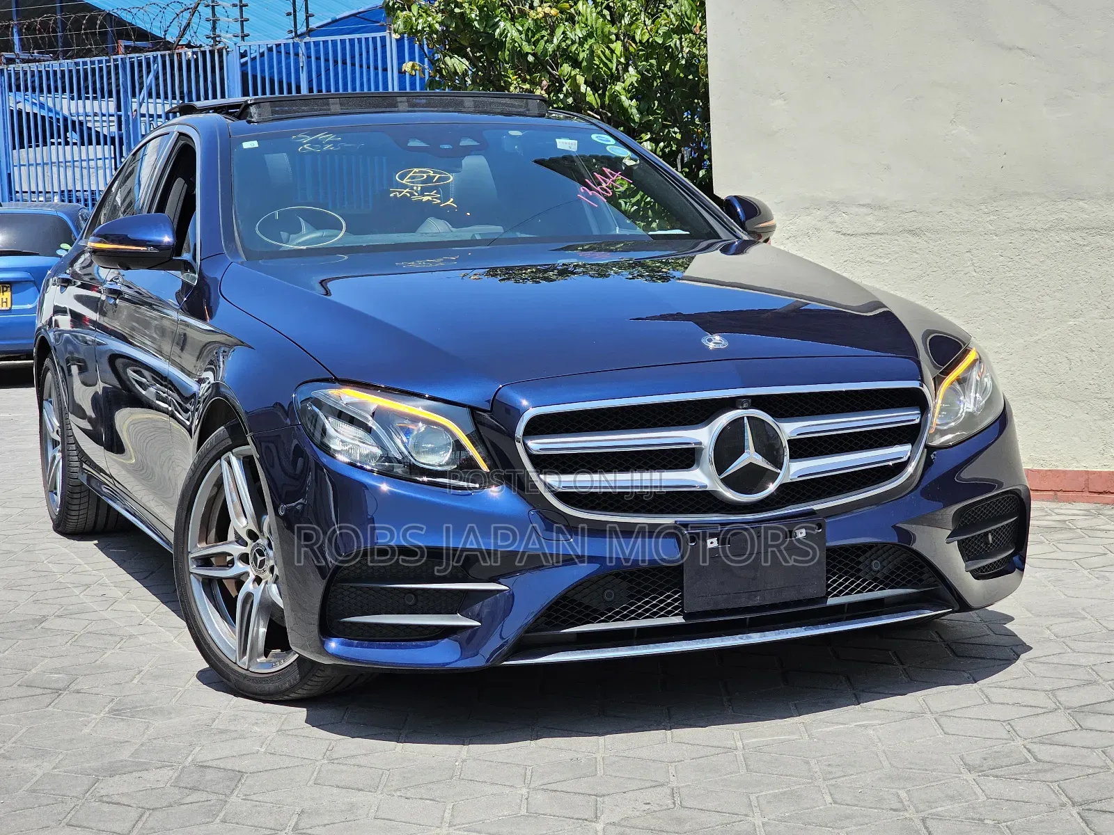 Mercedes-Benz E250 2019 Blue