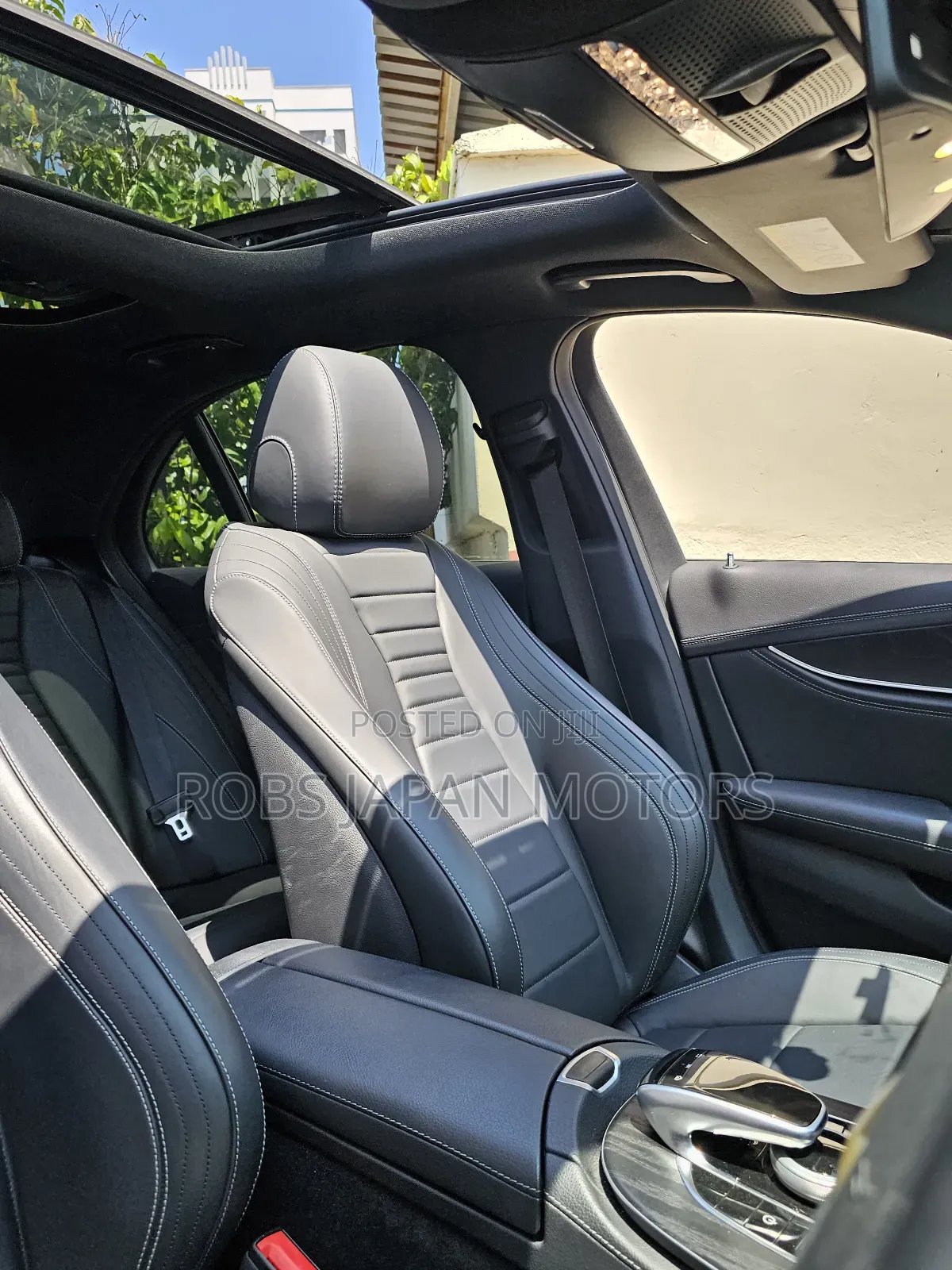 Mercedes-Benz E250 2019 Blue