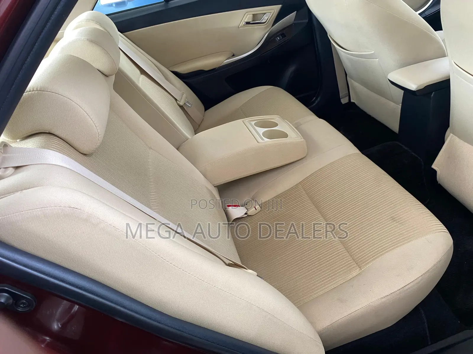 Toyota Premio 2018 Red