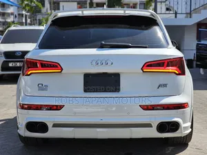 Audi Q5 2.0T Premium AWD quattro 2018 Pearl