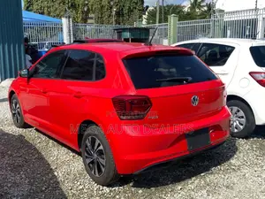 Volkswagen Polo 2018 Red