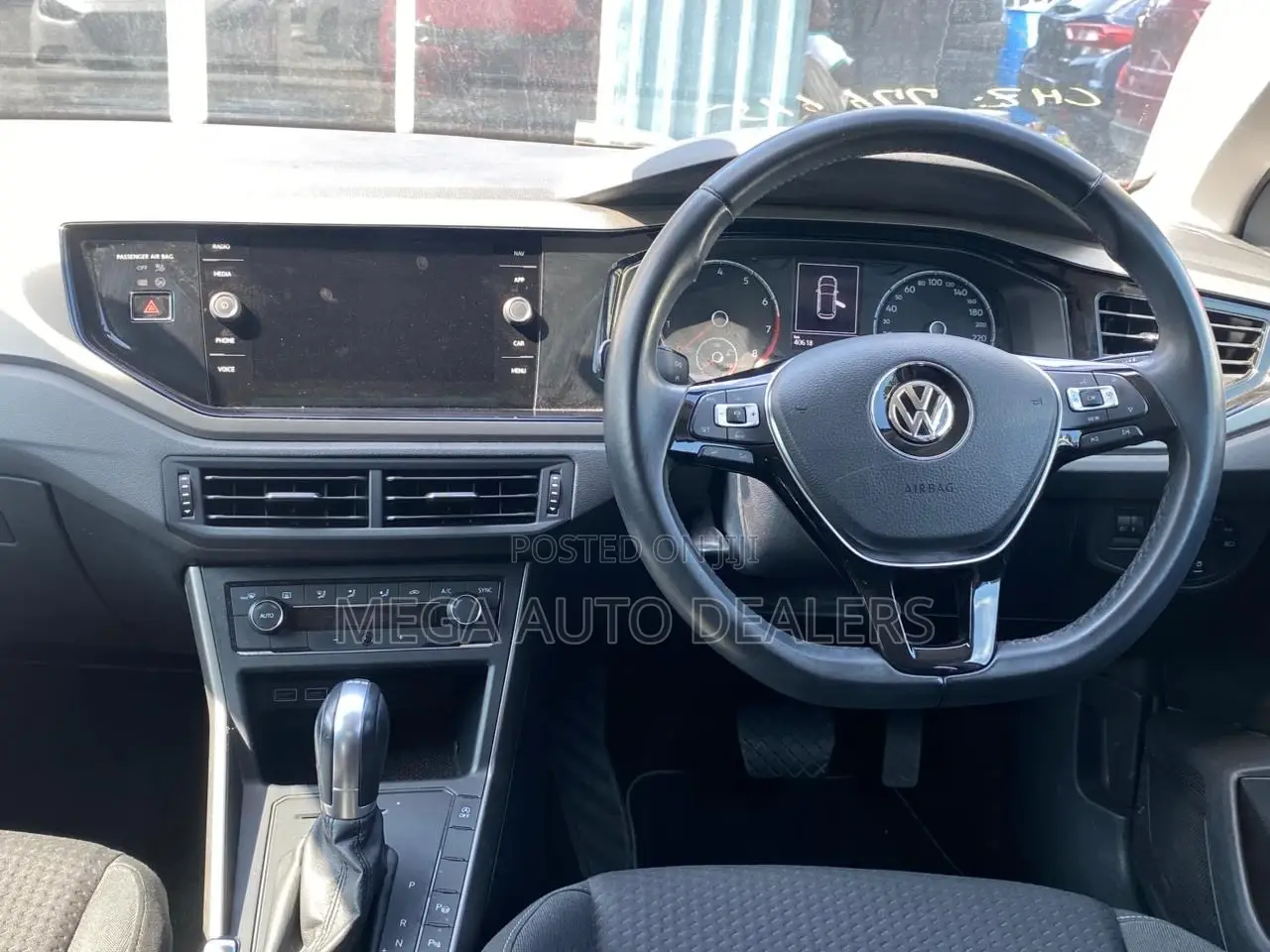 Volkswagen Polo 2018 Red