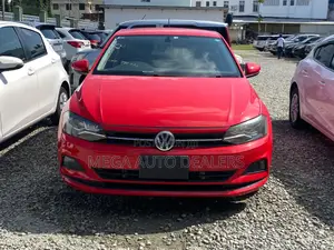 Volkswagen Polo 2018 Red