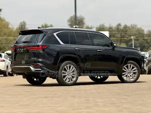 Lexus LX 2023 Black