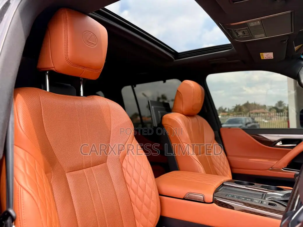Lexus LX 2023 Black