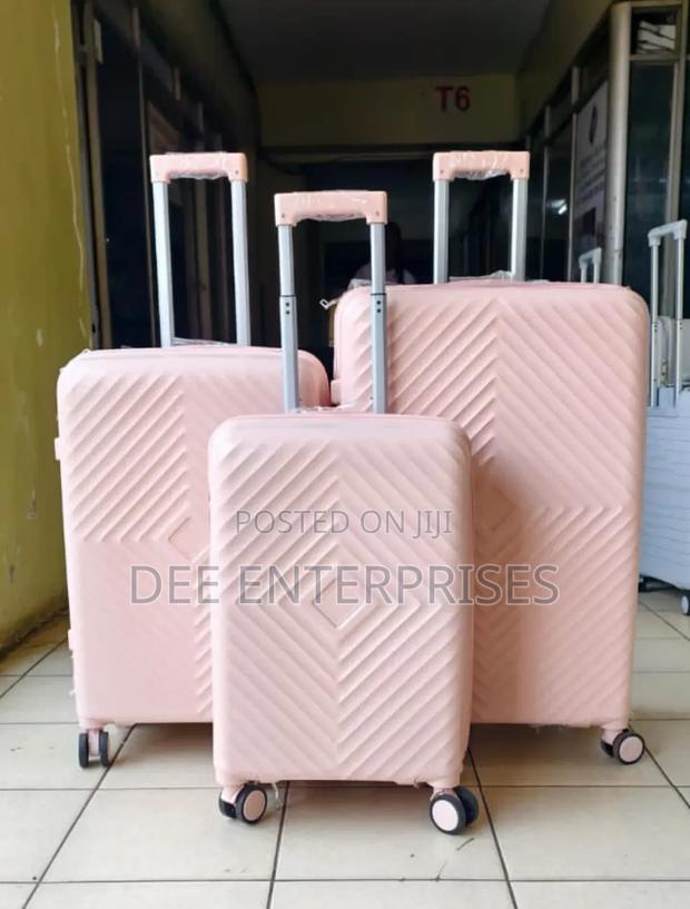 Size 2,3 in 1 Luxurious Unbreakable Suitcase With Double Zip - main view