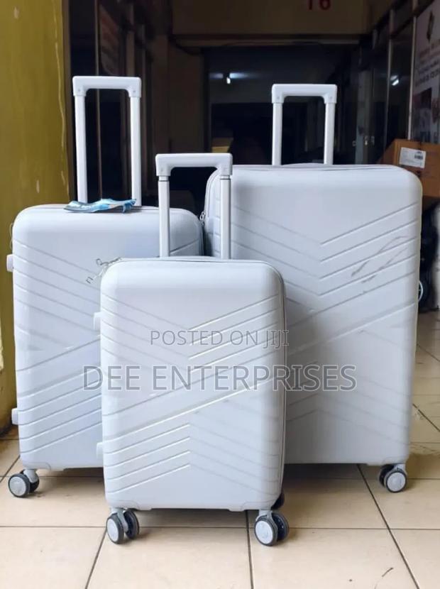 Size 2,3 in 1 Luxurious Unbreakable Suitcase With Double Zip - thumbnail 2