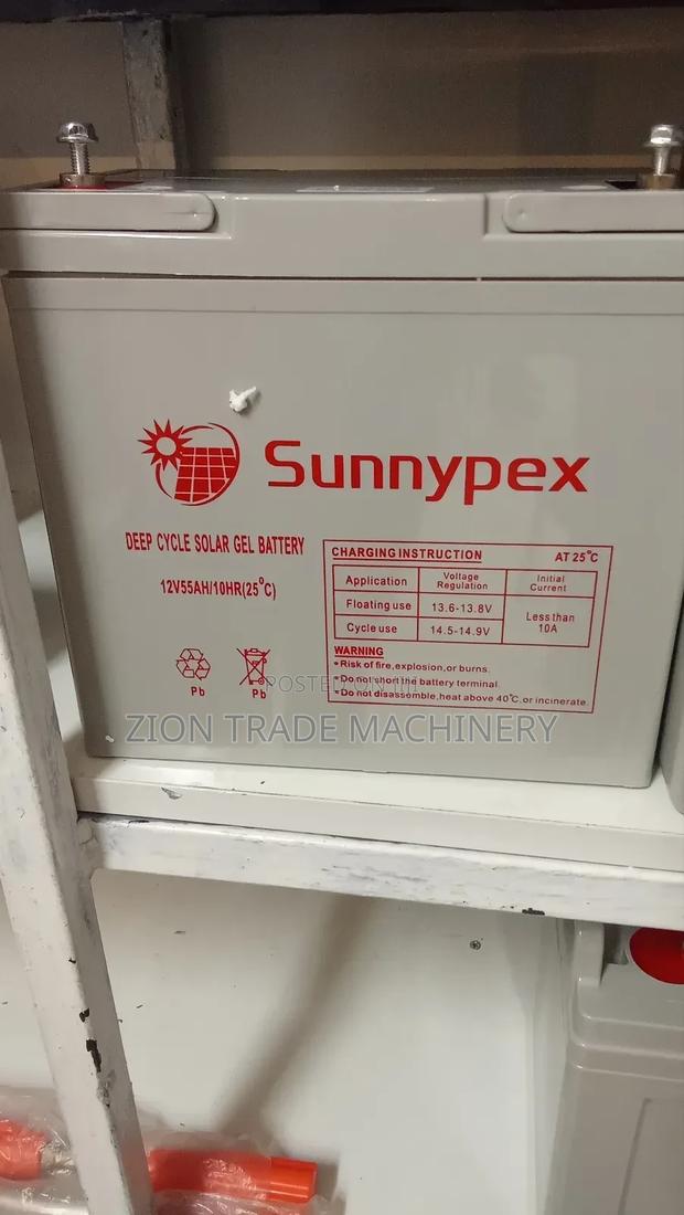 Deep Cycle Solar Battery - main view