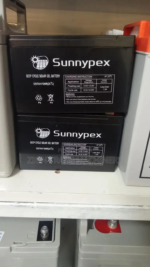 Deep Cycle Solar Battery - main view